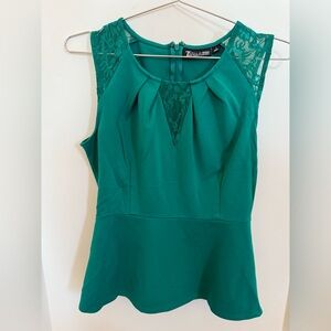 7th Avenue Design Studio Green Lace Work Blouse | Size S